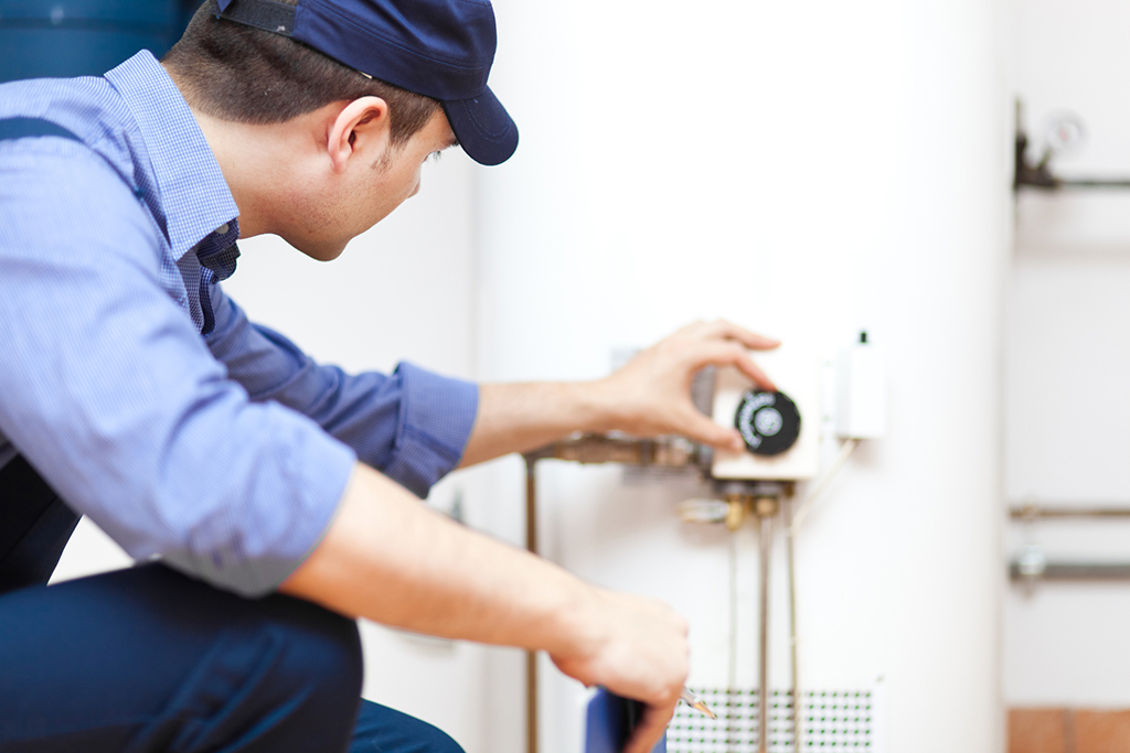 A-Guide-To-Water-Heater-Installation-And-Choosing-The-Proper-Size-For-Your-Home-_-Rockville,-MD