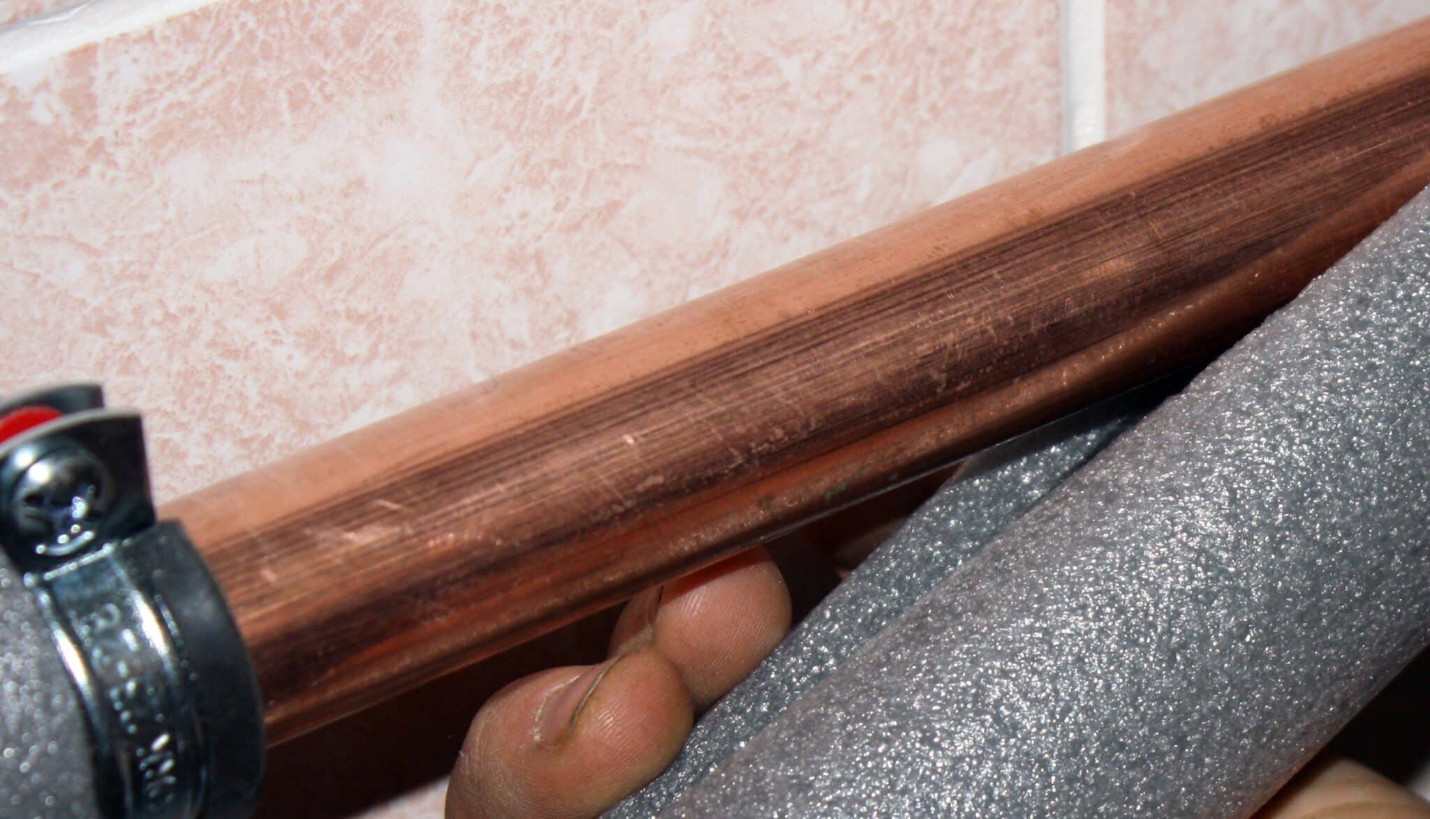 Insulating pipes, Pipe Corrosion.