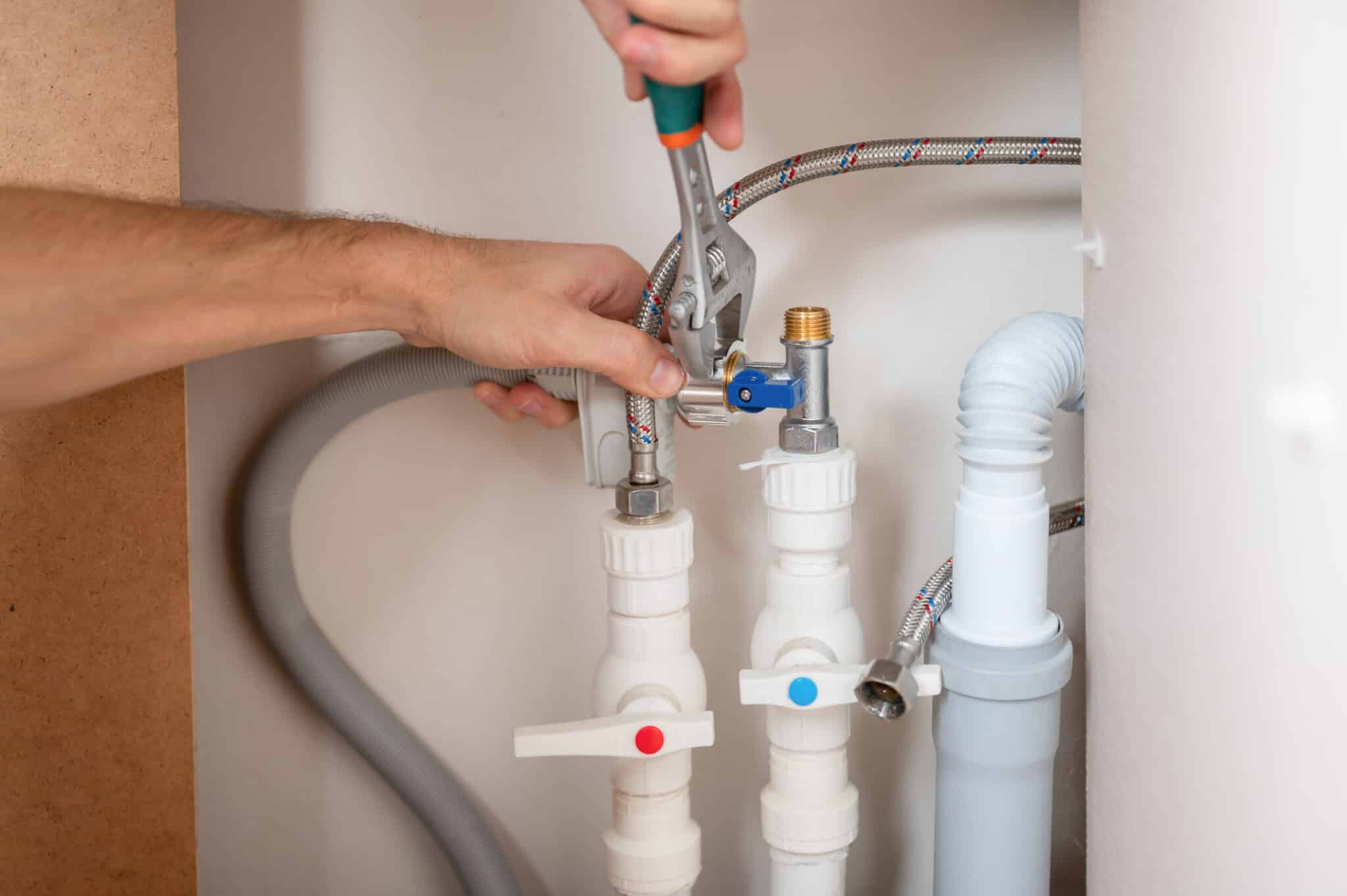 Install a water supply hose in the dishwasher, Dishwasher supply line.